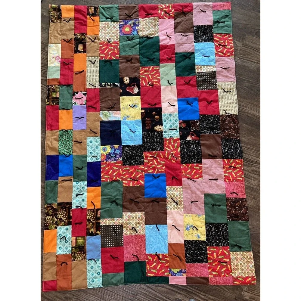 Handmade‎ Hand Quilted Throw / Beach/ Picnic/ Crib quilt 40”x 60” Reversible #1